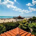 Ośrodek wypoczynkowy Helena Sands Słoneczny Brzeg