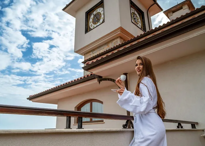 Курортний комплекс Helena Sands 5*