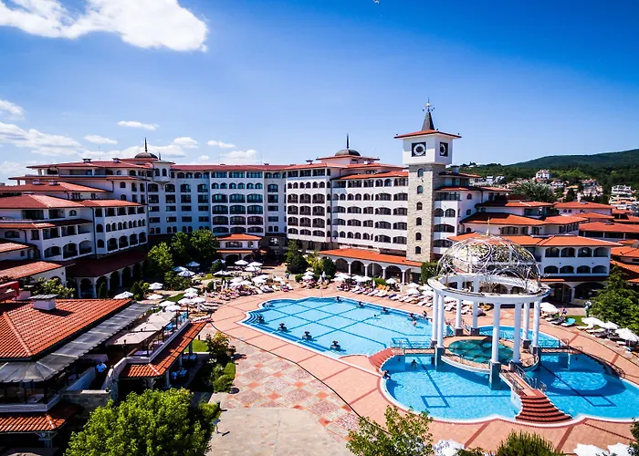 Курортний комплекс Helena Sands 5*