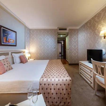 Ośrodek wypoczynkowy Helena Sands Słoneczny Brzeg