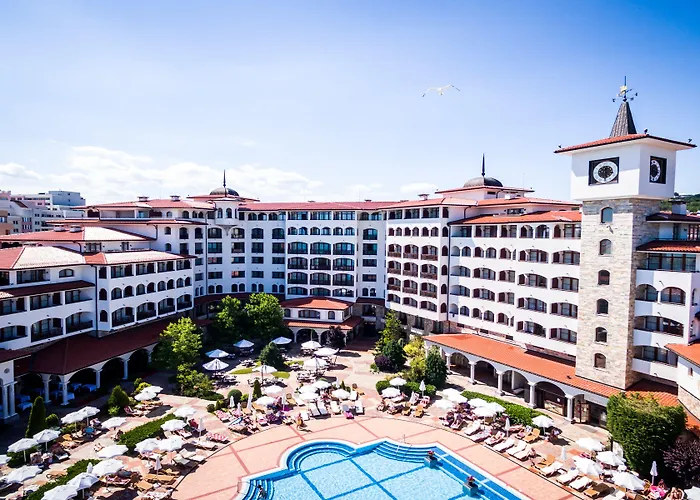 Semesteranläggning (resort) Helena Sands