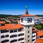 Helena Sands Słoneczny Brzeg