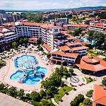 Helena Sands Słoneczny Brzeg